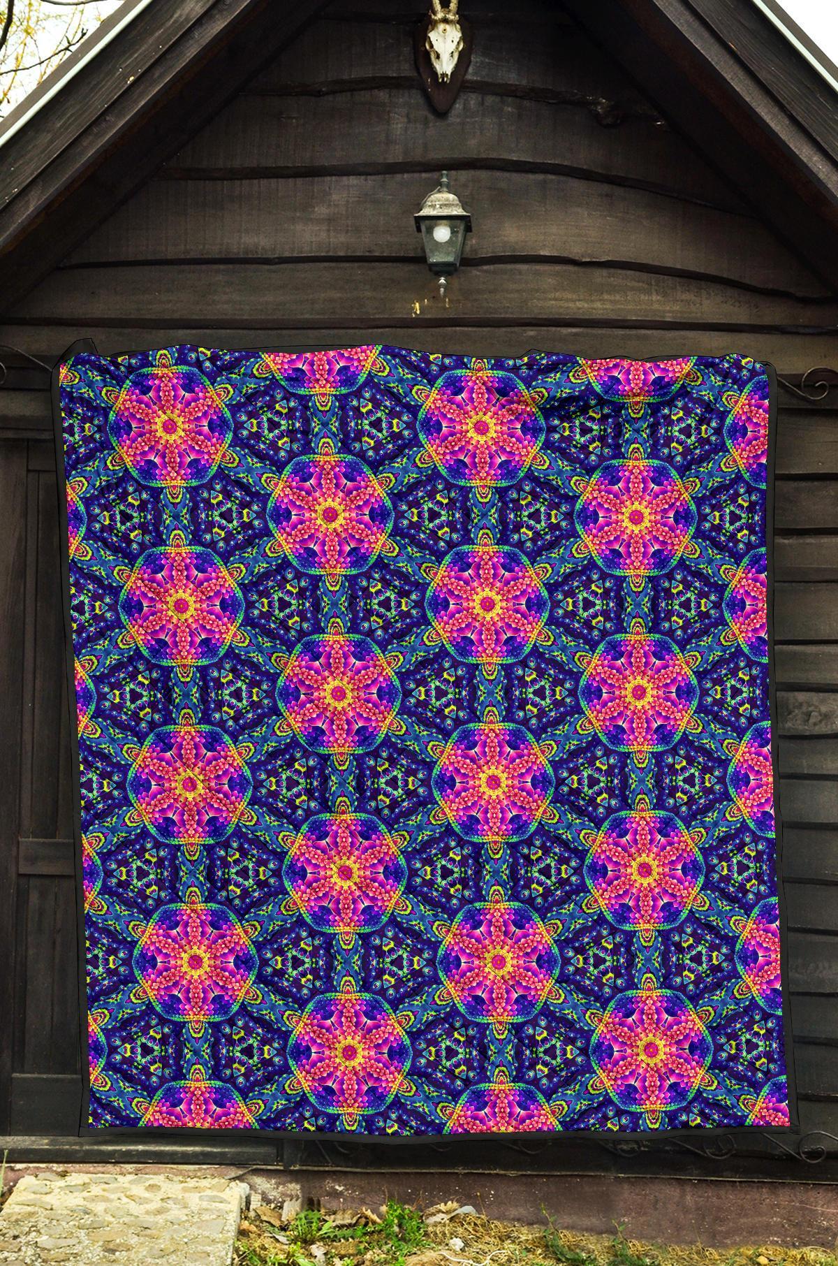 Pattern Print Kaleidoscope Quilt-grizzshop