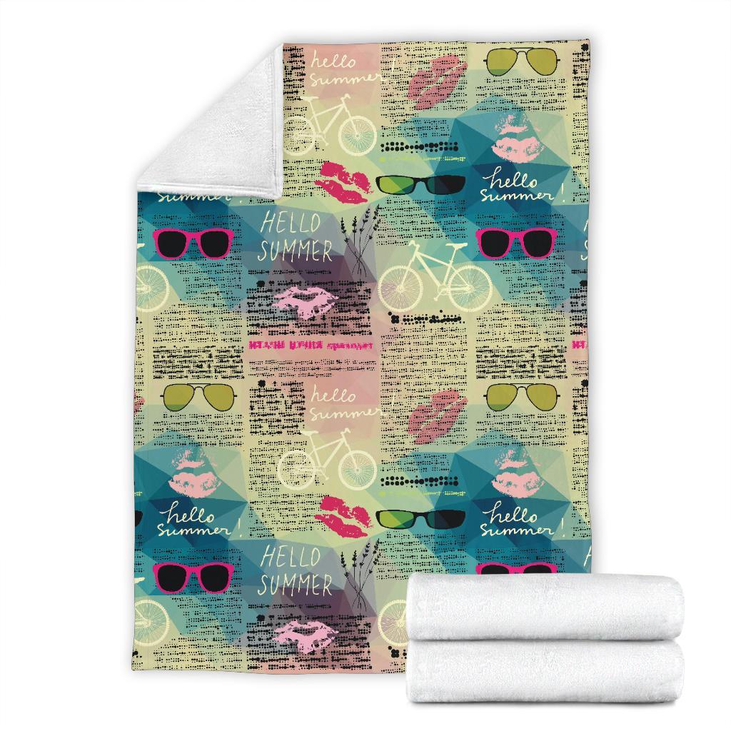 Pattern Print Newspaper Blanket-grizzshop