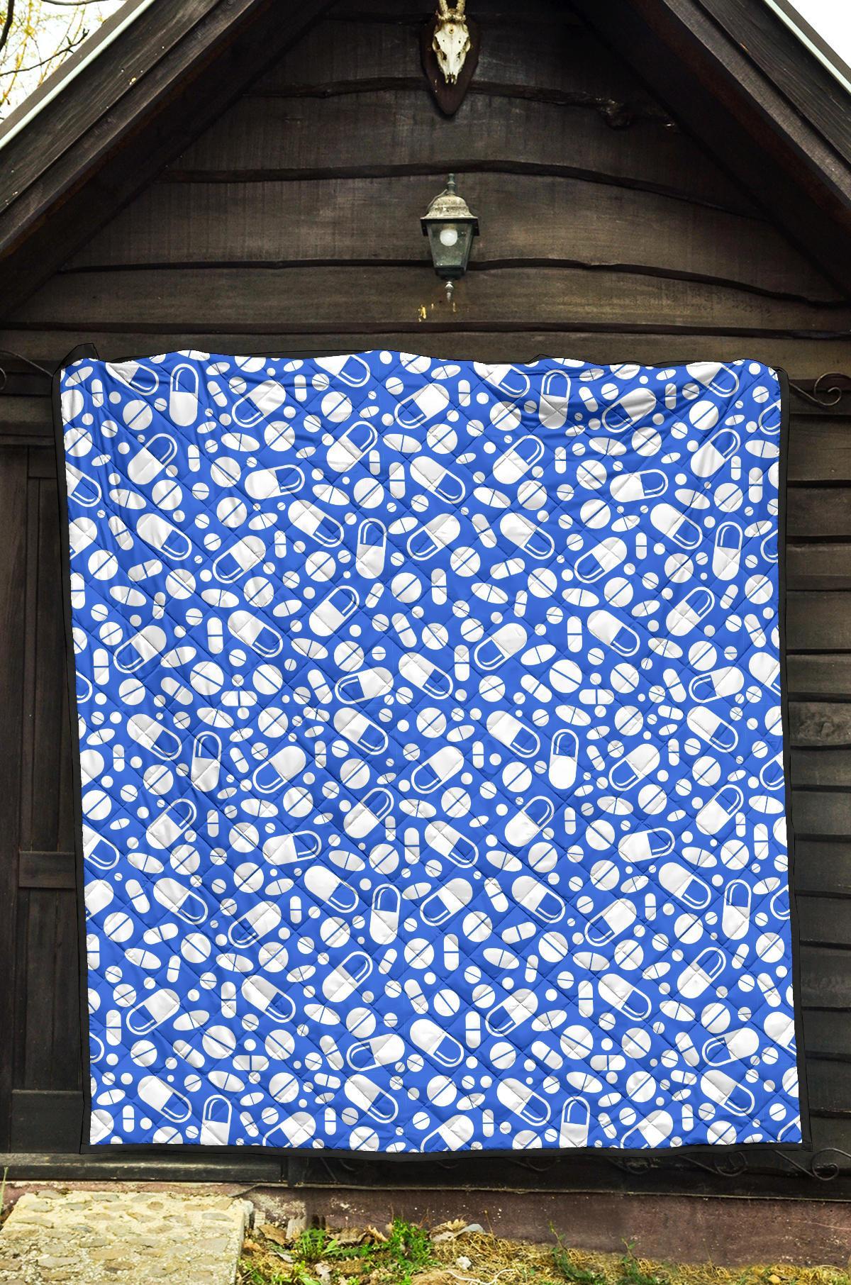 Pharmacy Pattern Print Quilt-grizzshop