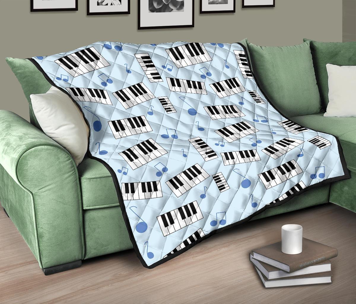 Piano Blue Pattern Print Quilt-grizzshop