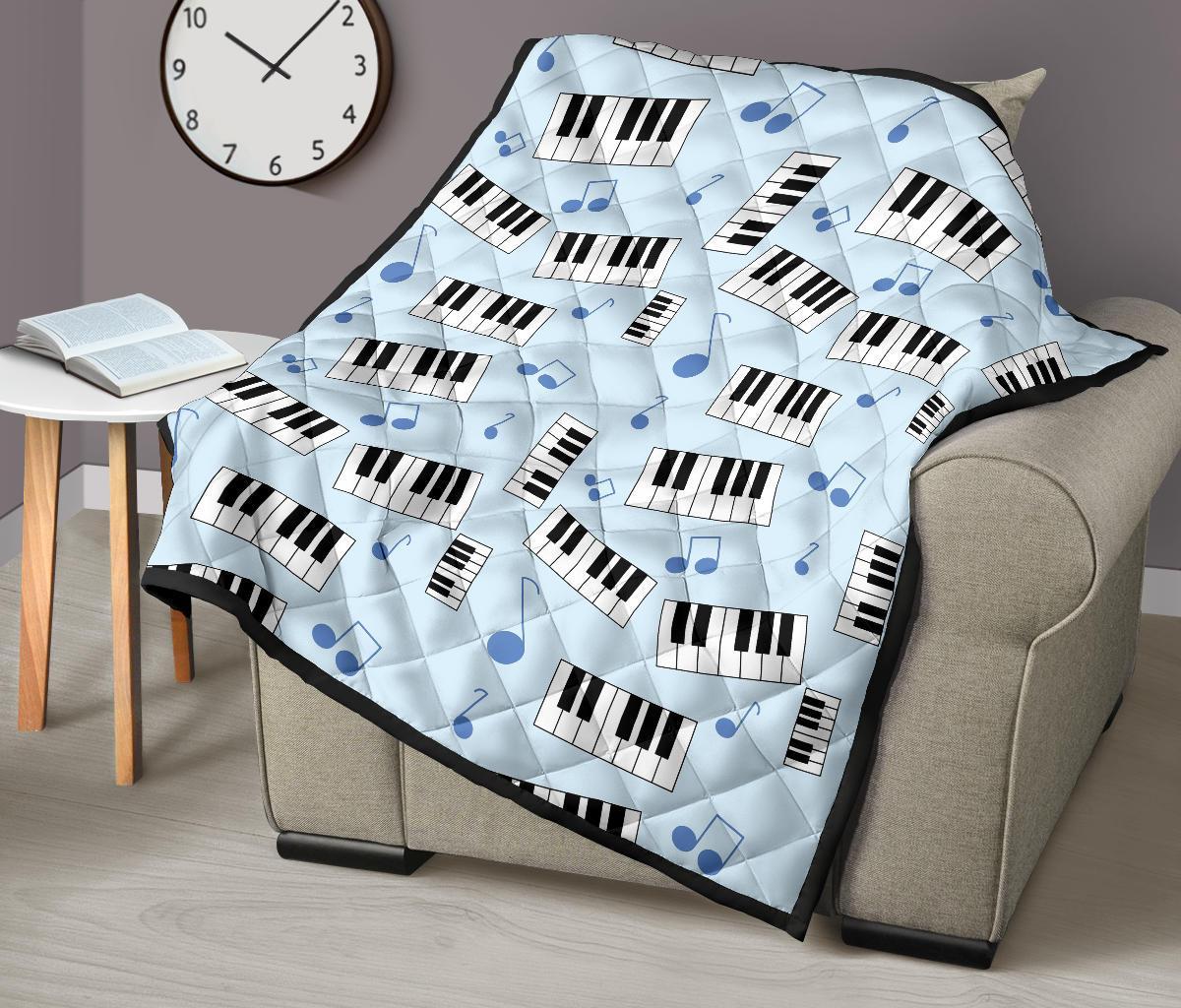 Piano Blue Pattern Print Quilt-grizzshop