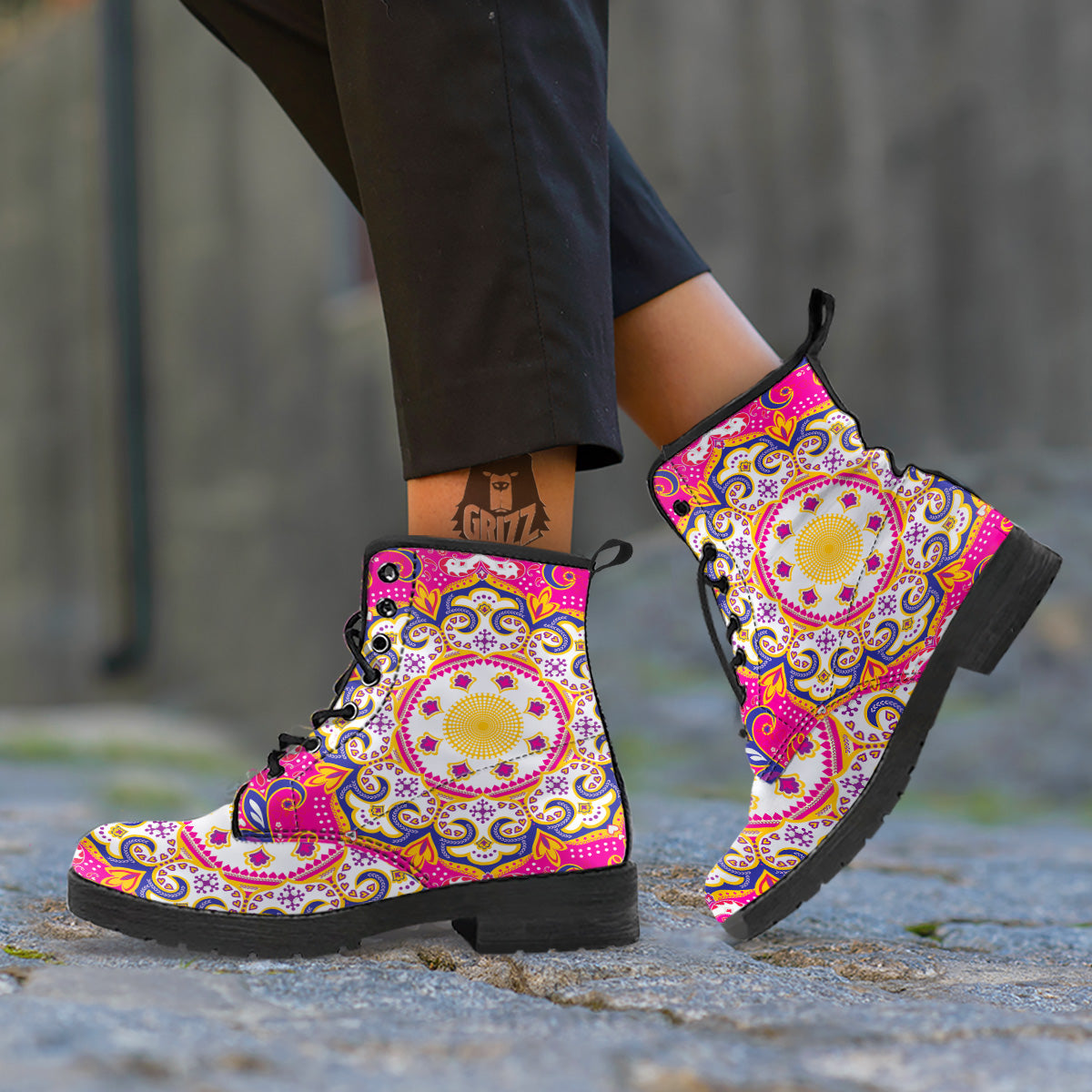 Pink Paisley And Mandala Print Leather Boots-grizzshop