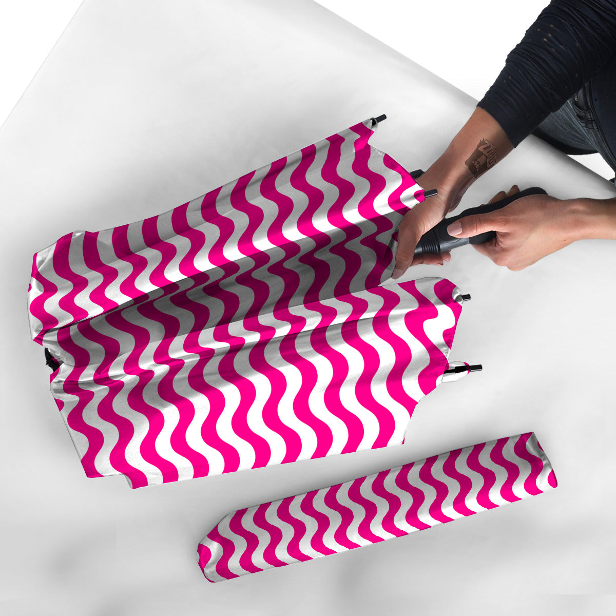 Pink Wave Striped Print Umbrella-grizzshop