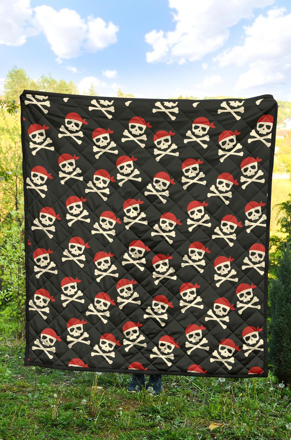 Pirate Skull Print Pattern Quilt-grizzshop