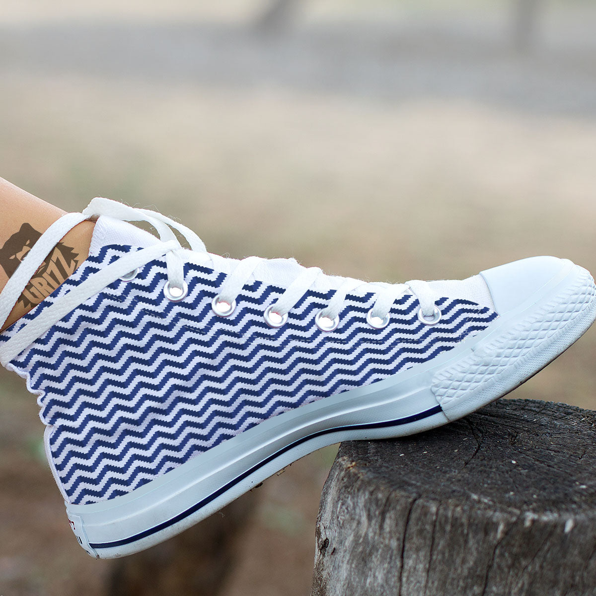 Pixel Zigzag Print Pattern White High Top Shoes-grizzshop