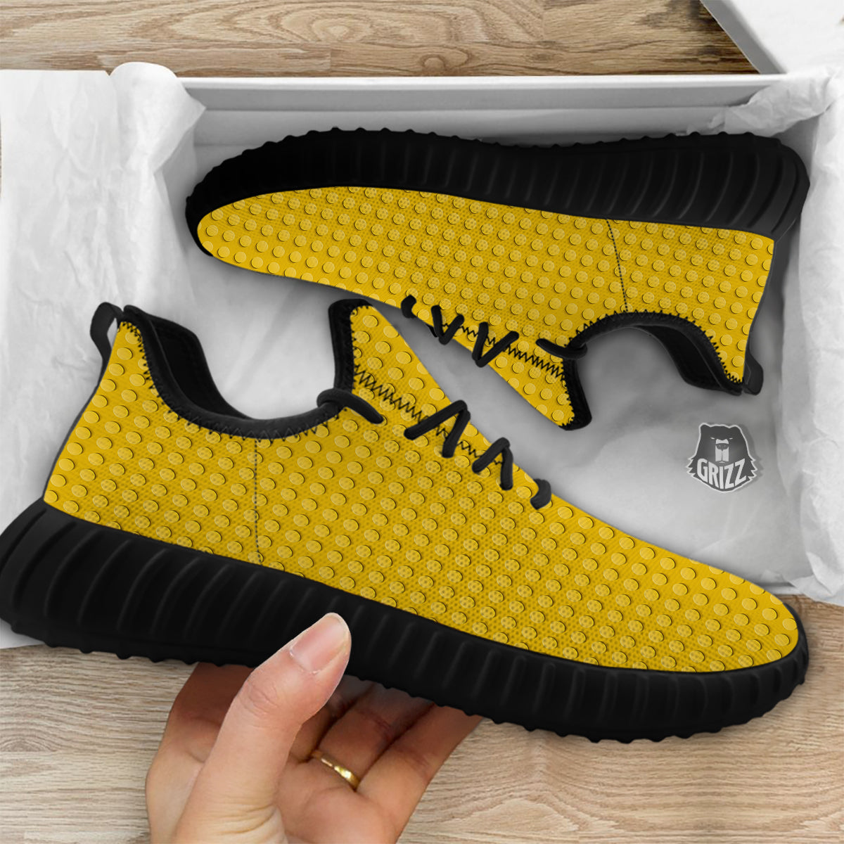 Plastic Building Blocks Yellow Print Pattern Black Walking Shoes-grizzshop