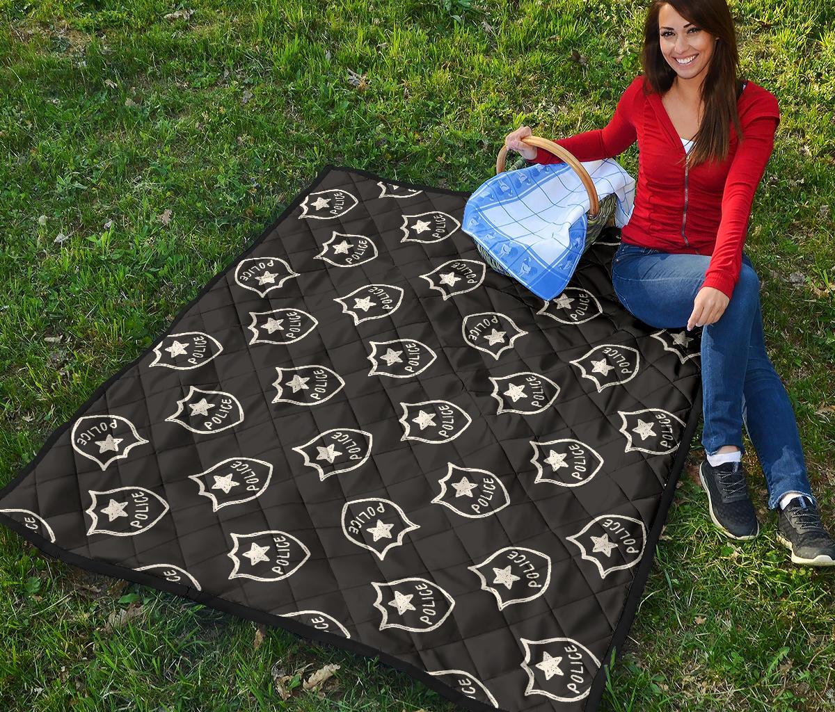 Police Pattern Print Quilt-grizzshop