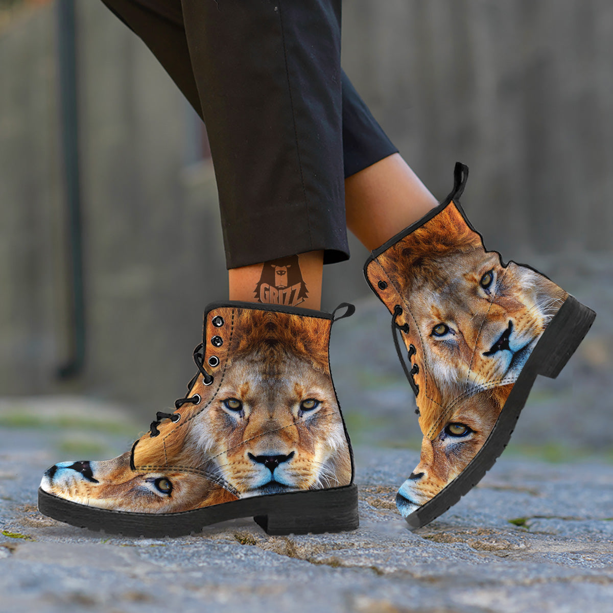 Portrait African Lion Print Leather Boots-grizzshop