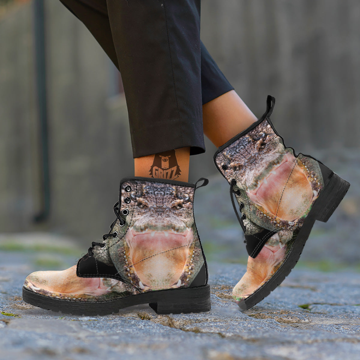 Portrait Crocodile Print Leather Boots-grizzshop