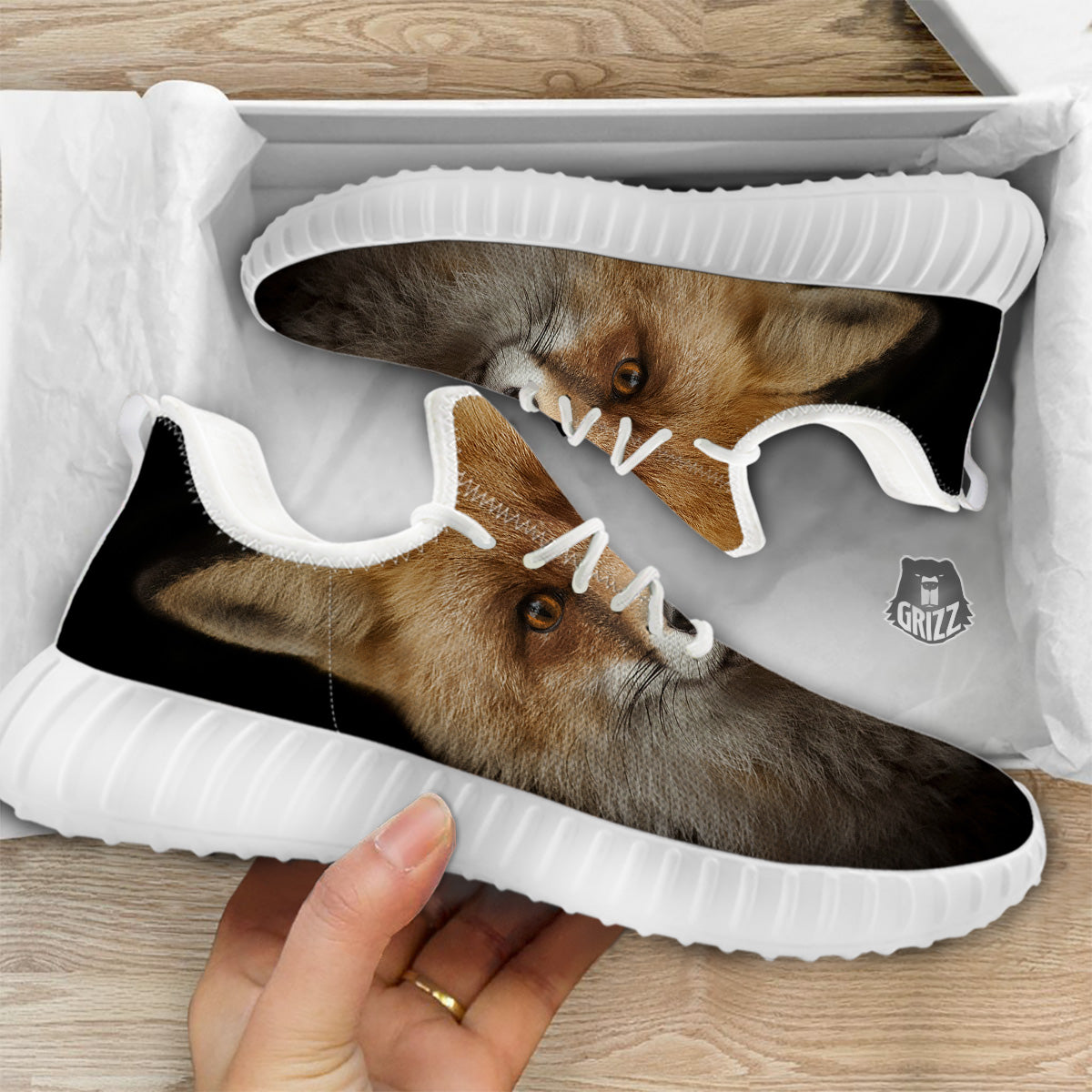 Portrait Head Fox Print White Walking Shoes-grizzshop