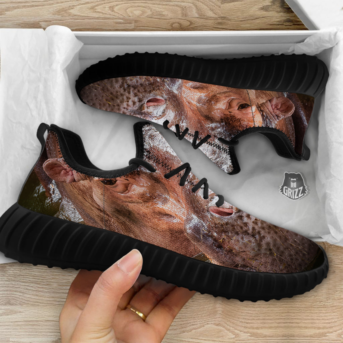Portrait Hippo Print Black Walking Shoes-grizzshop