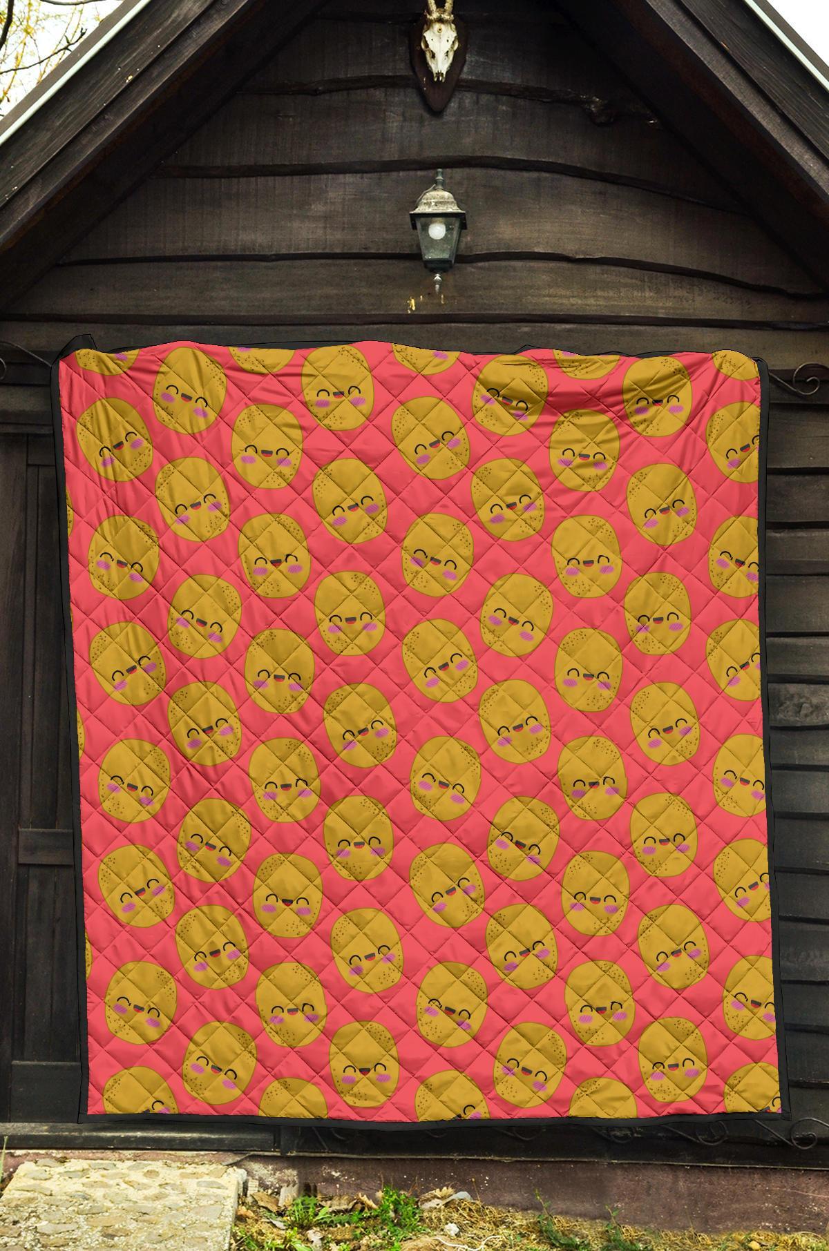 Potato Smile Pattern Print Quilt-grizzshop