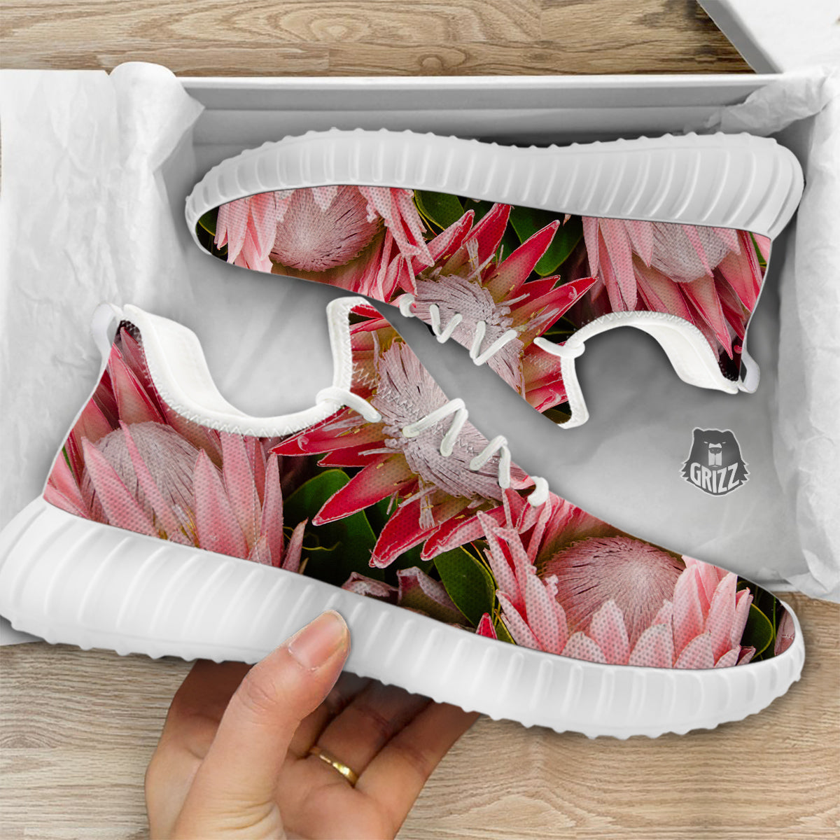 Proteas Bunches Print White Walking Shoes-grizzshop