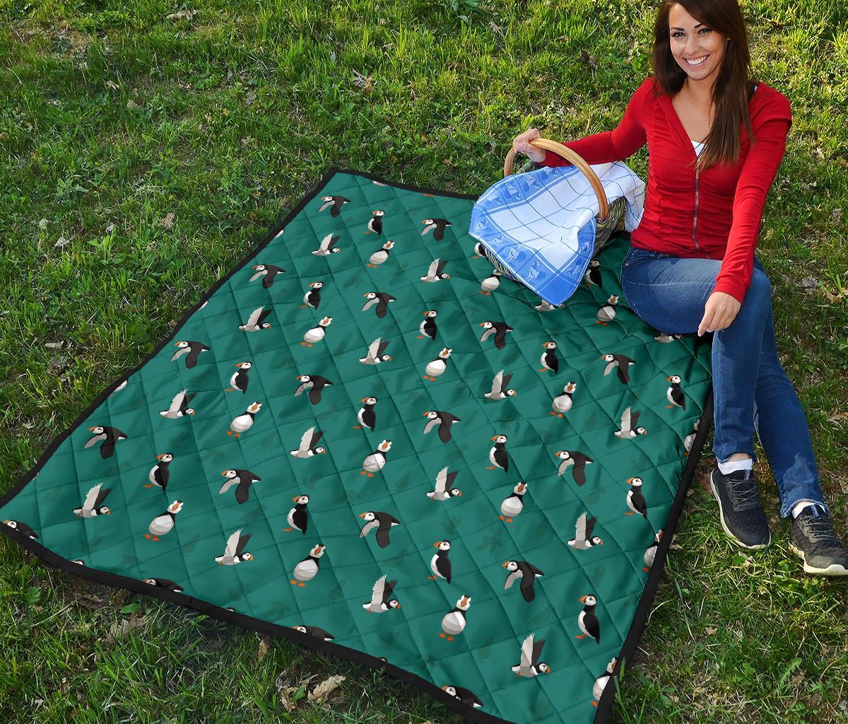 Puffin Pattern Print Quilt-grizzshop