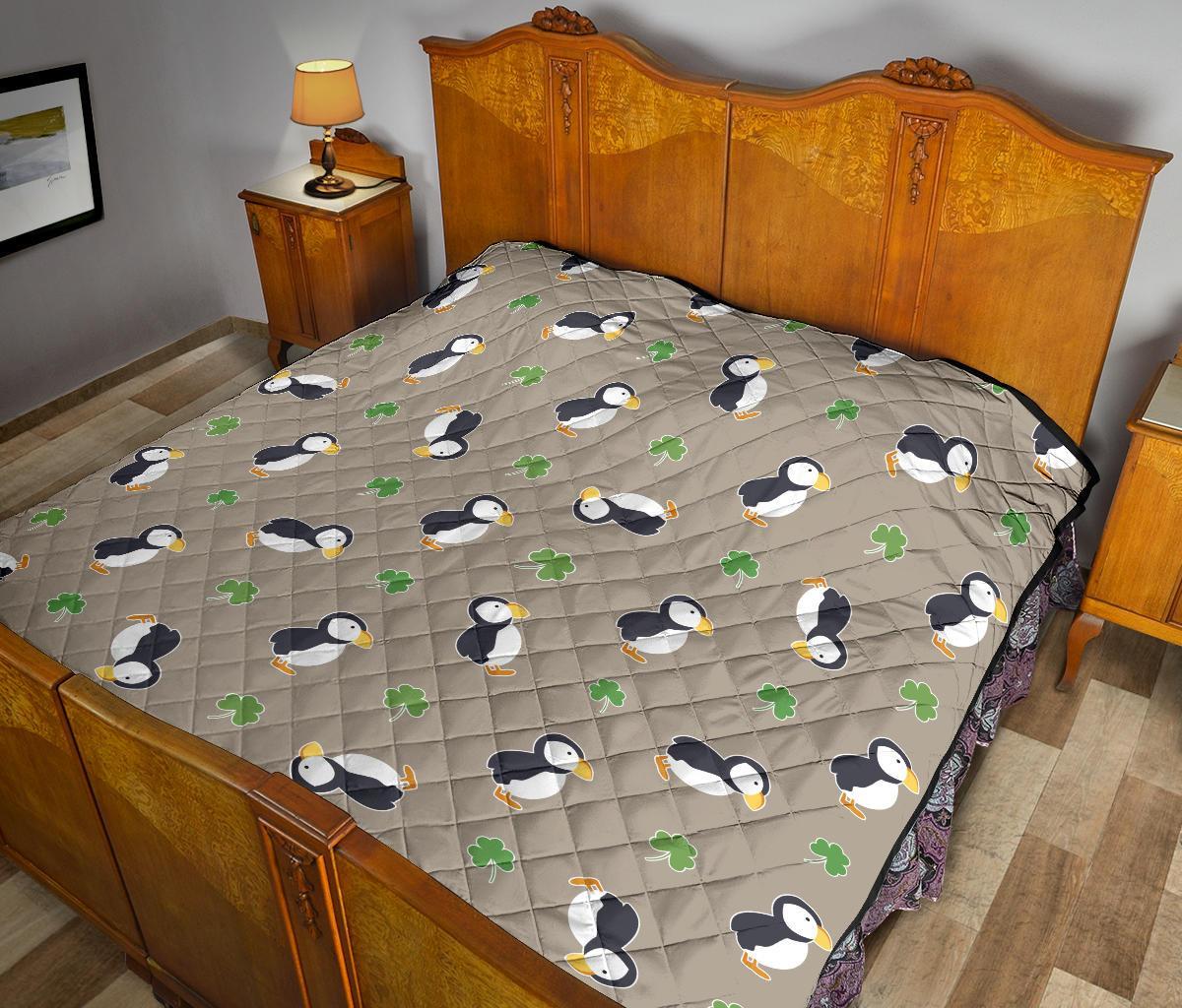 Puffin Print Pattern Quilt-grizzshop