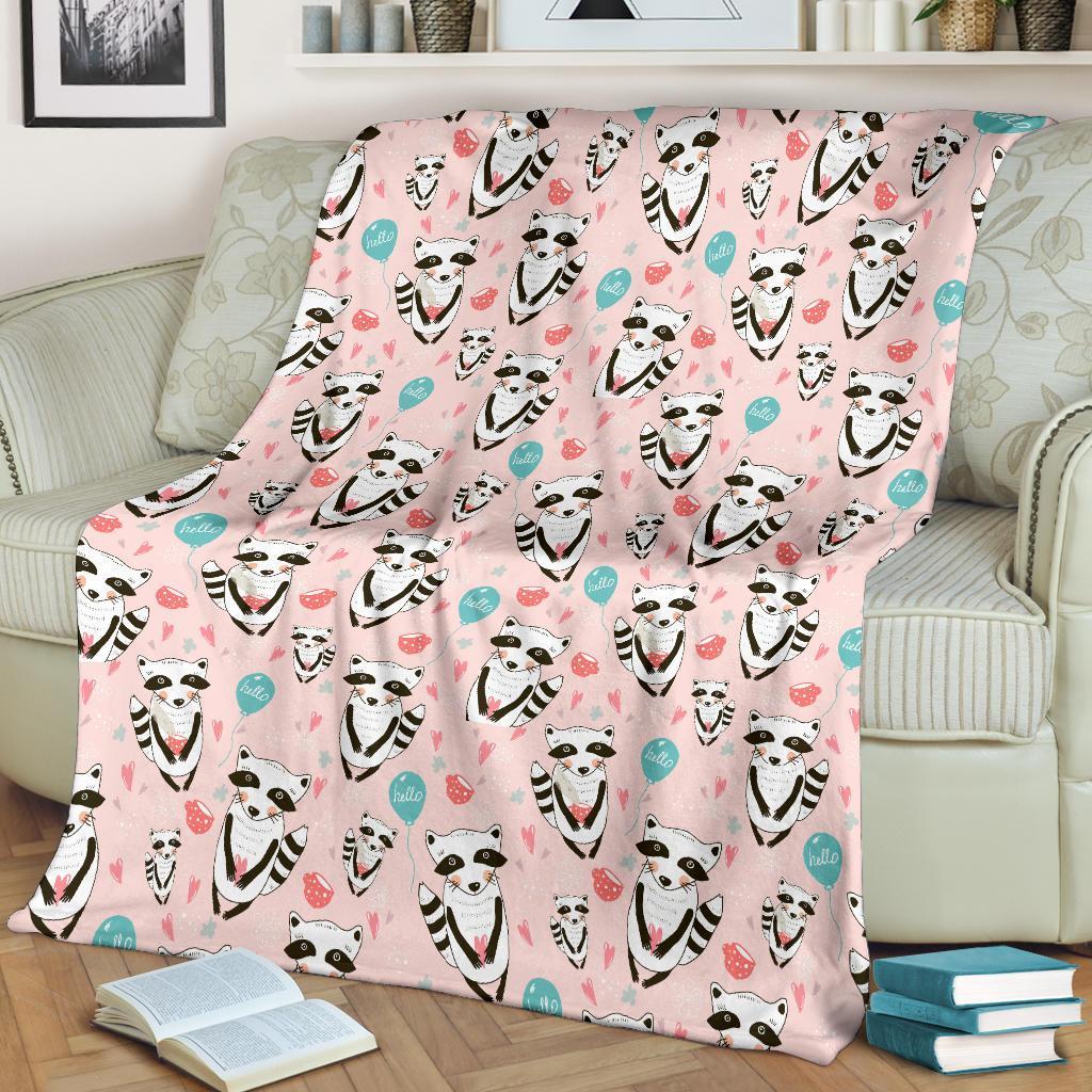 Raccoon Pattern Print Blanket-grizzshop