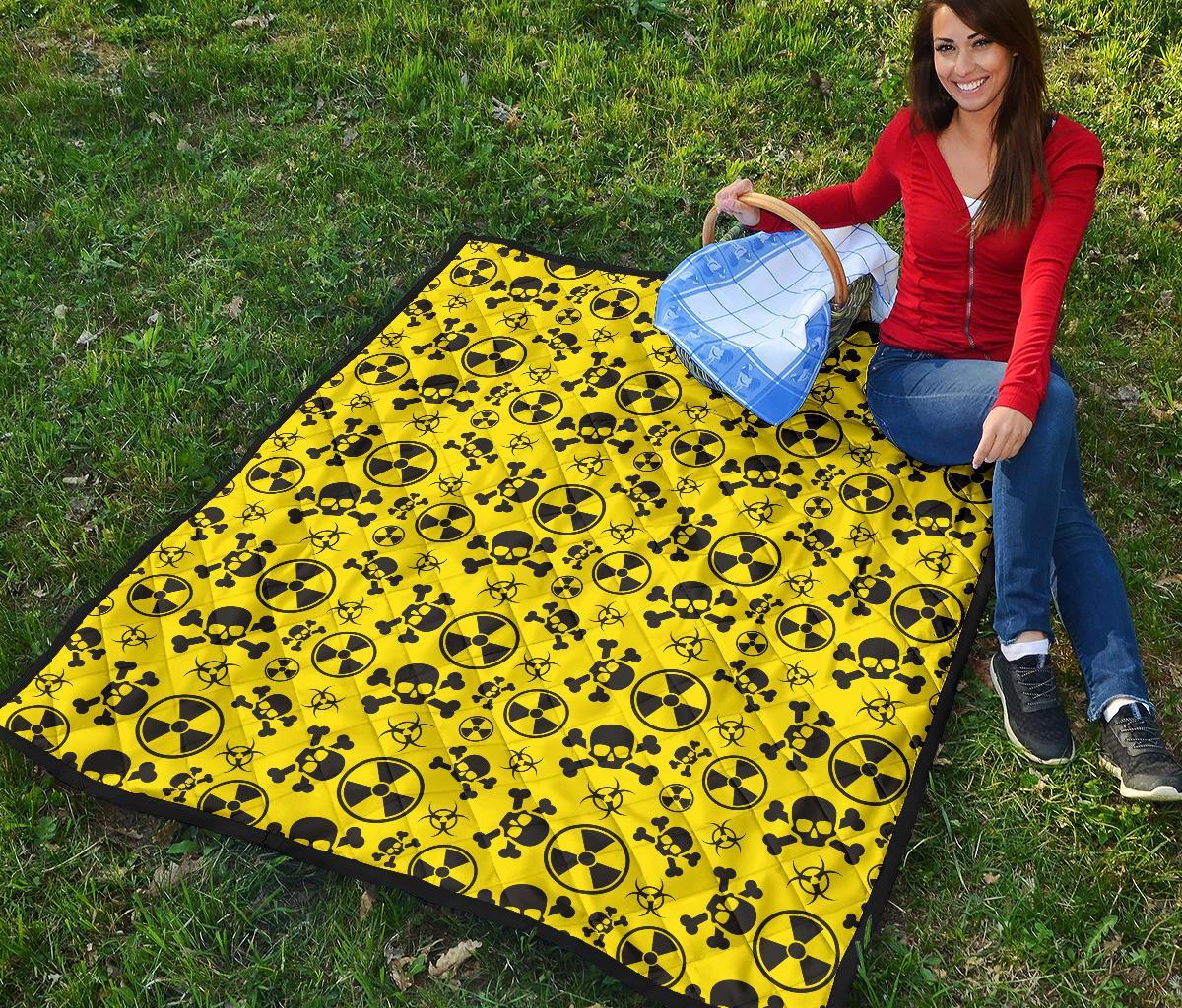 Radiation Print Pattern Quilt-grizzshop