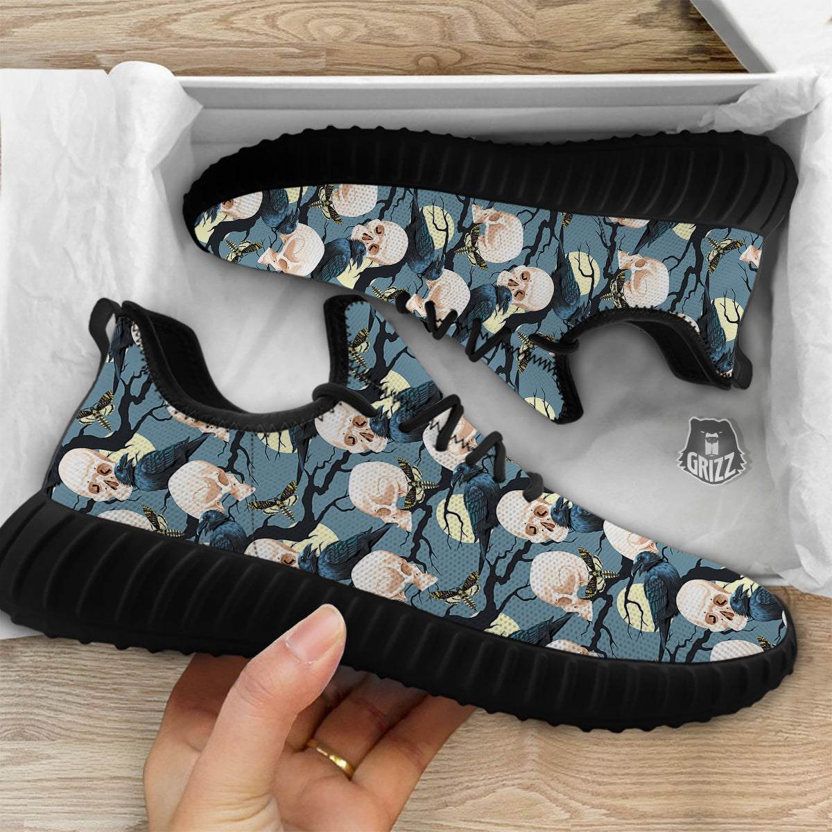 Raven Skull Print Pattern Black Walking Shoes-grizzshop