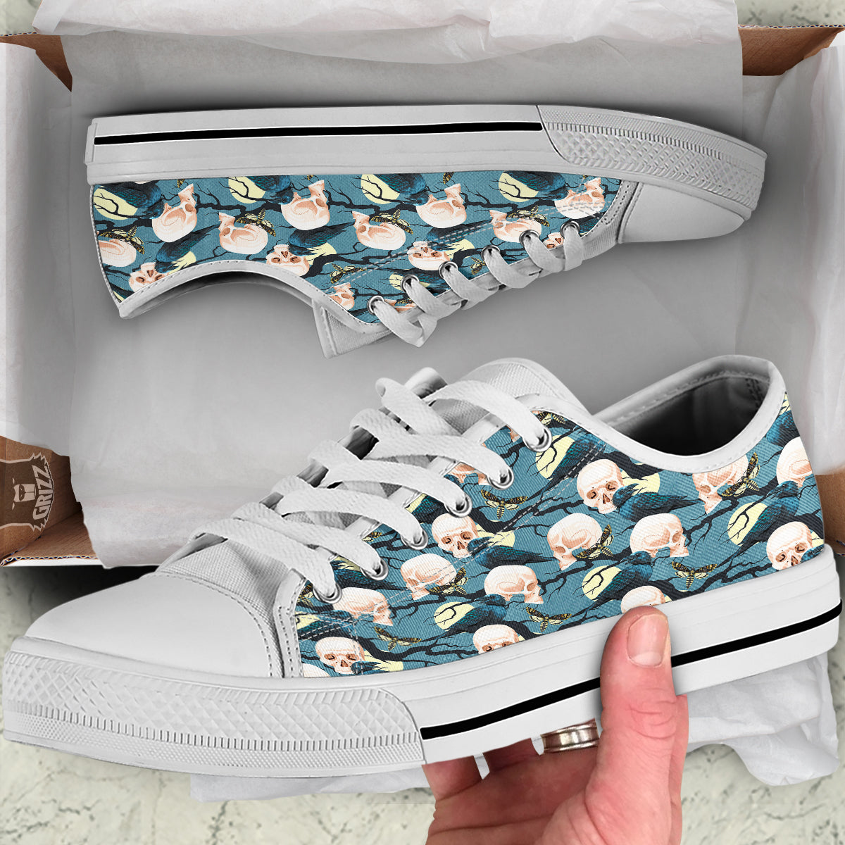 Raven Skull Print Pattern White Low Top Shoes-grizzshop