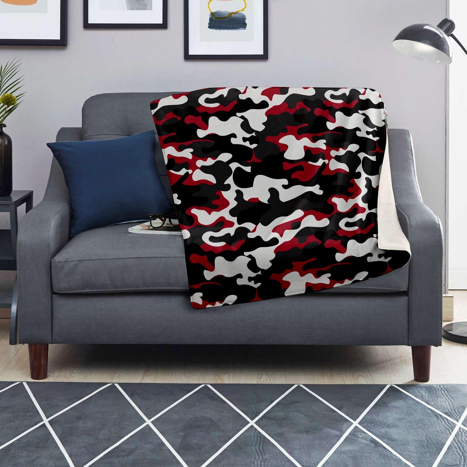 Red And Black Camouflage Print Blanket-grizzshop