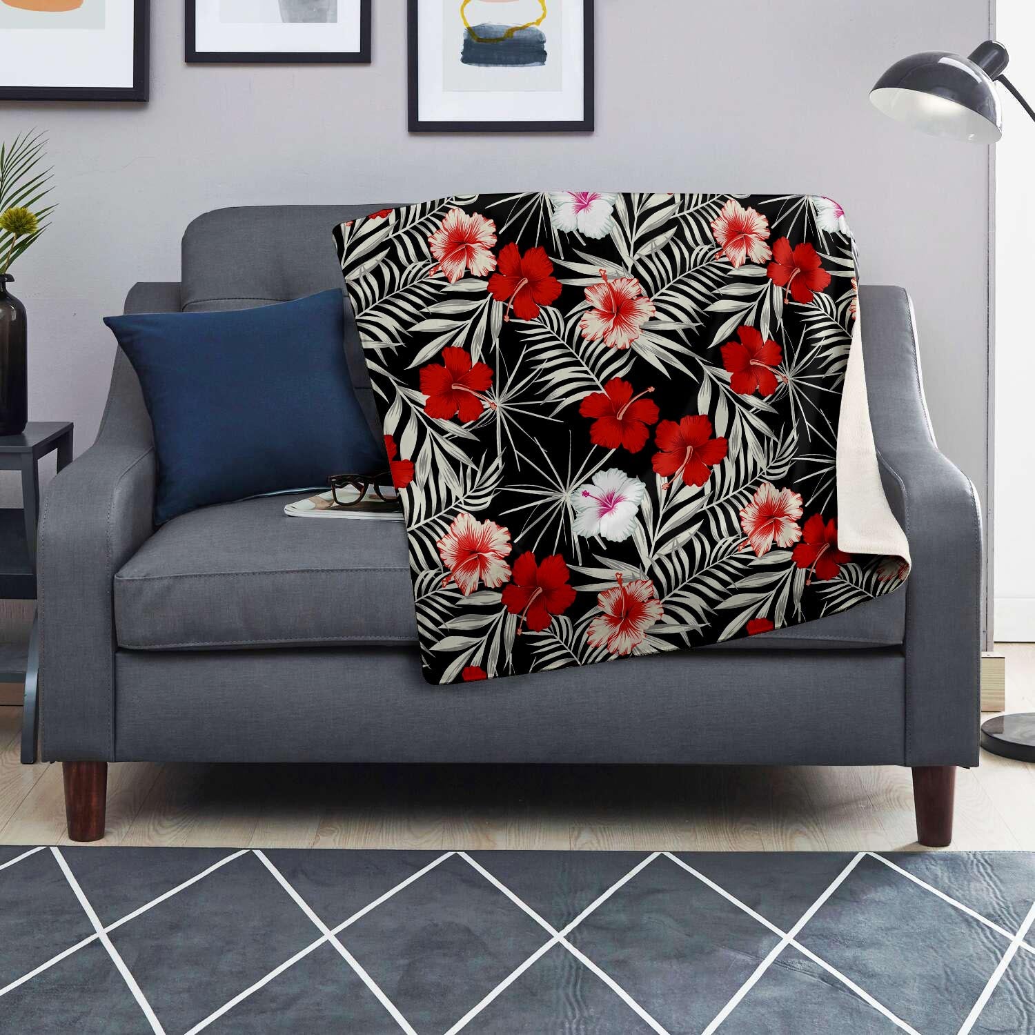 Red And White Hibiscus Flowers Hawaiian Print Blanket-grizzshop