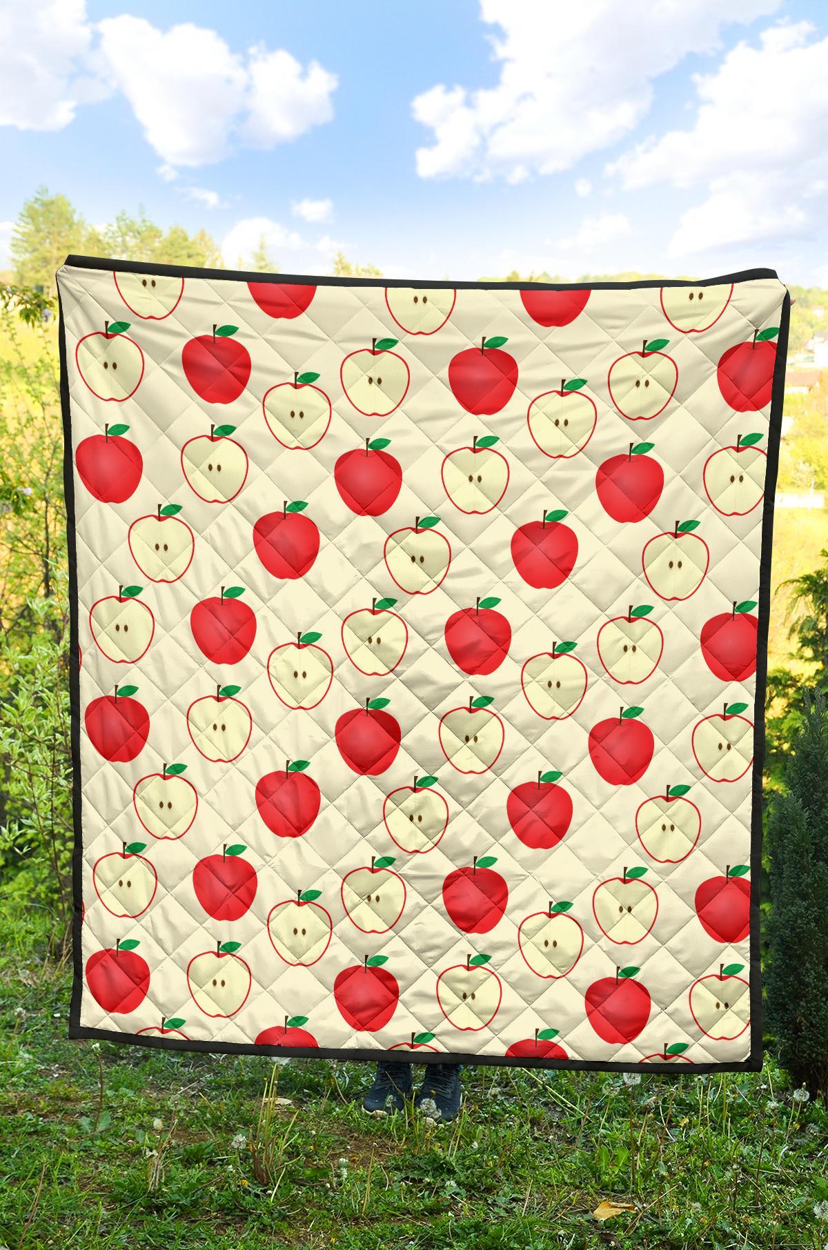 Red Apple Pattern Print Quilt-grizzshop