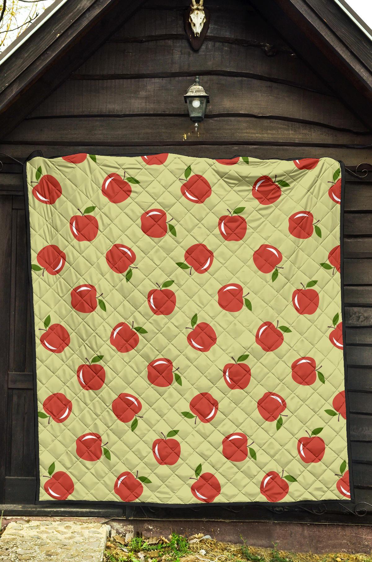 Red Apple Print Pattern Quilt-grizzshop