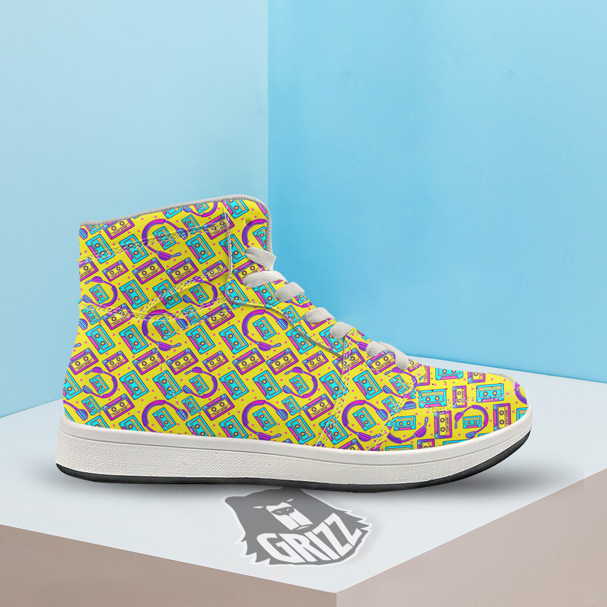 Retro Cassette And Earphones Print Pattern High Top Sneakers-grizzshop