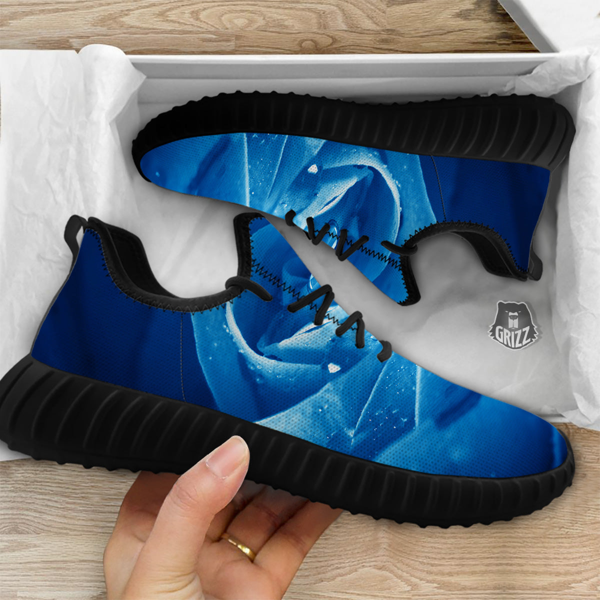 Rose Blue Print Black Walking Shoes-grizzshop