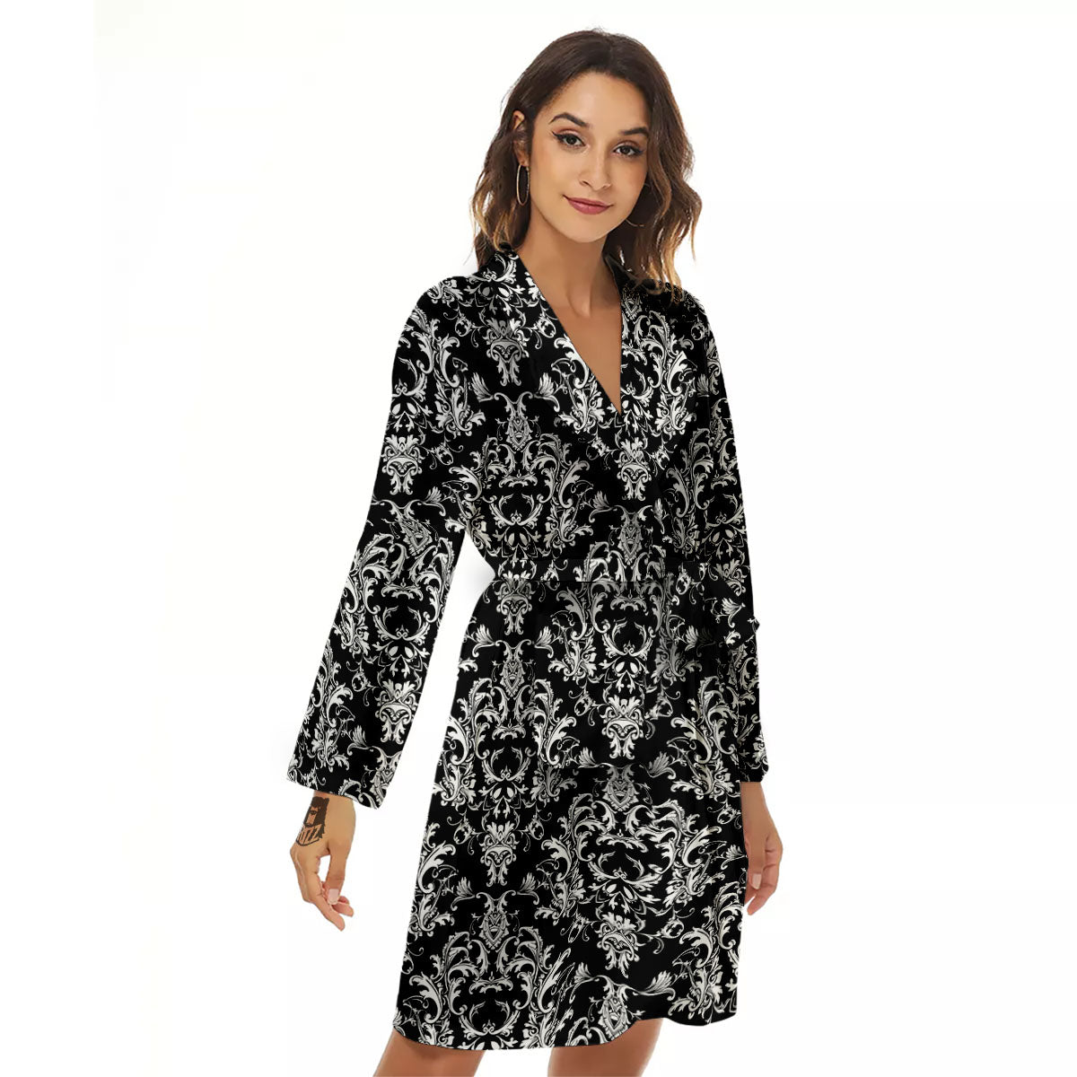 Royal Damask White And Black Print Pattern Women's Robe-grizzshop