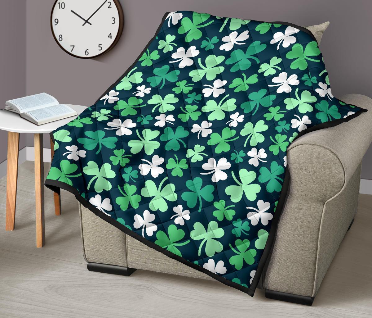 Shamrock Pattern Print Quilt-grizzshop