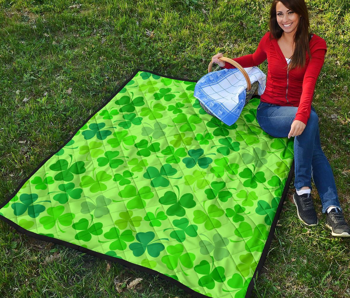 Shamrock St Patrick's Day Pattern Print Quilt-grizzshop