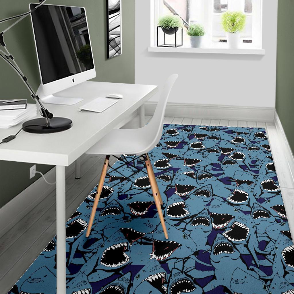 Shark Circling Pattern Print Floor Mat-grizzshop