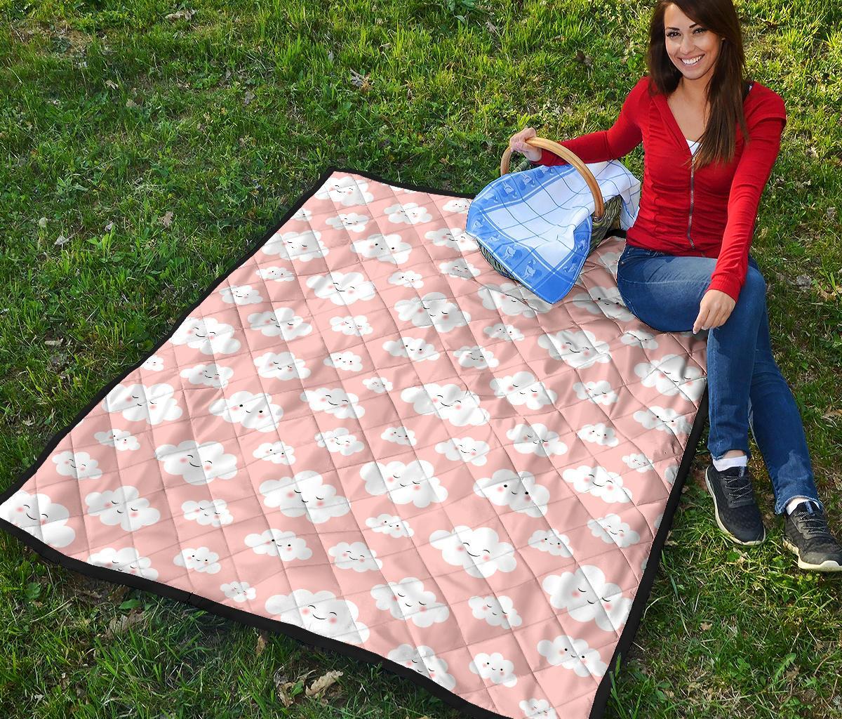 Smile Cloud Pattern Print Quilt-grizzshop