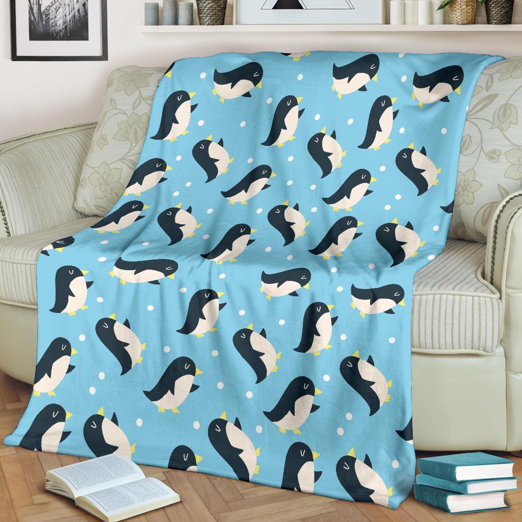 Snow Polka Dot Penguin Pattern Print Blanket-grizzshop