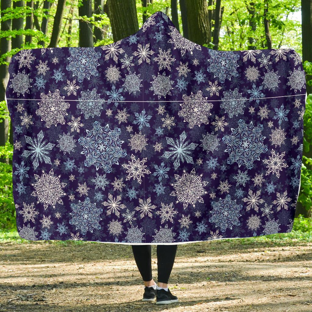 Snowflake Pattern Print Hooded Blanket-grizzshop