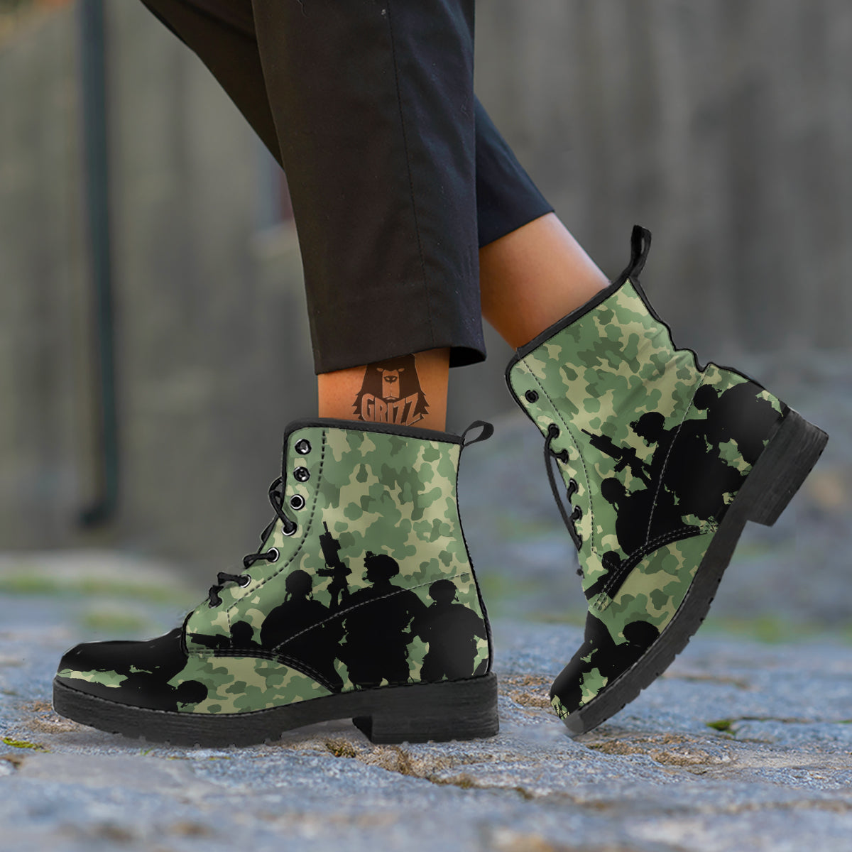 Soldiers And Camouflage Print Leather Boots-grizzshop