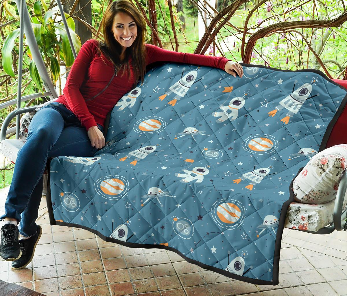 Space Astronaut Pattern Print Quilt-grizzshop