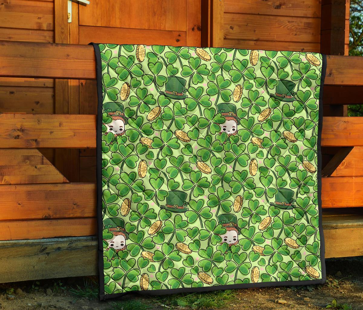 St Patrick's Day Shamrock Pattern Print Quilt-grizzshop