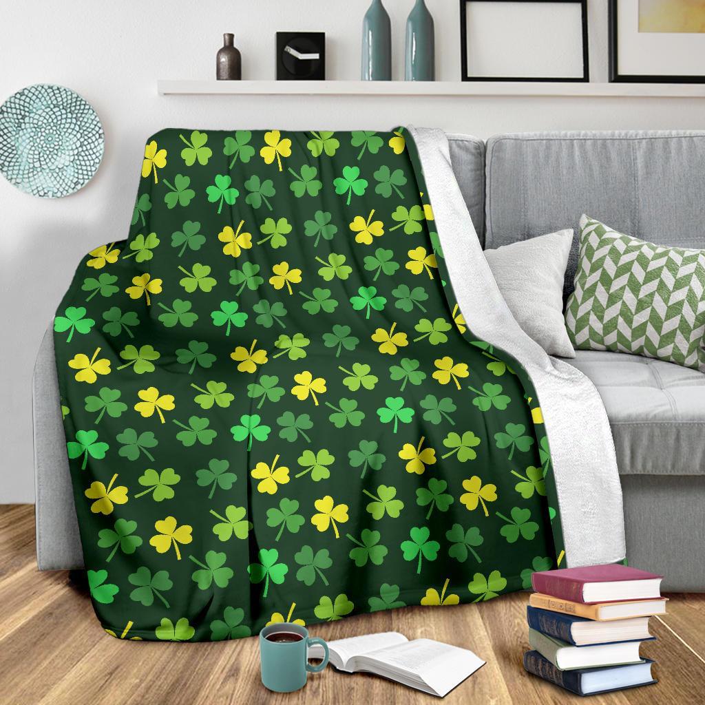 St Patrick's Day Shamrock Print Pattern Blanket-grizzshop