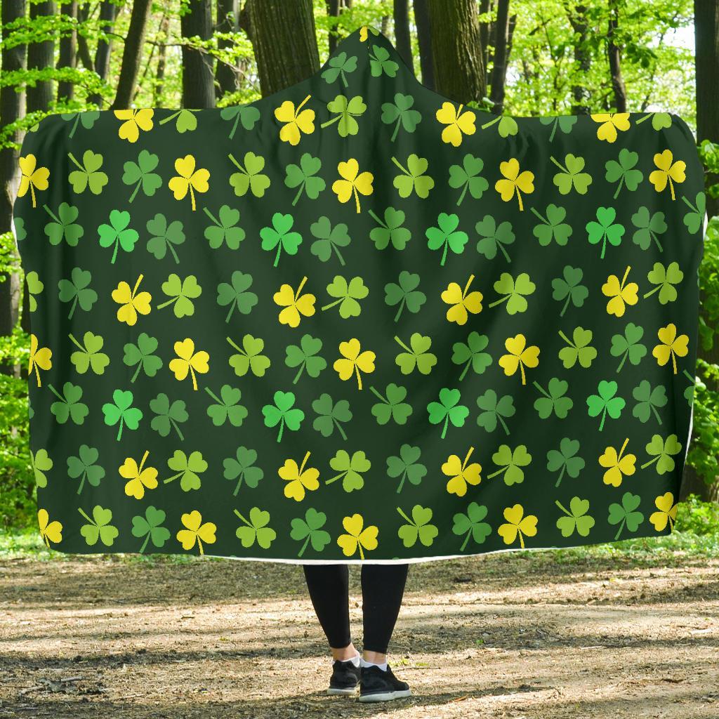 St Patrick's Day Shamrock Print Pattern Hooded Blanket-grizzshop