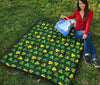 St Patrick's Day Shamrock Print Pattern Quilt-grizzshop