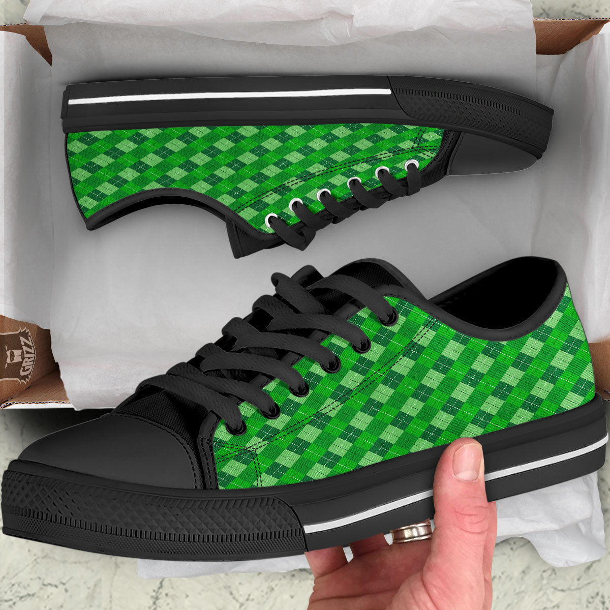 St. Patrick's Day Green Plaid Print Black Low Top Shoes-grizzshop