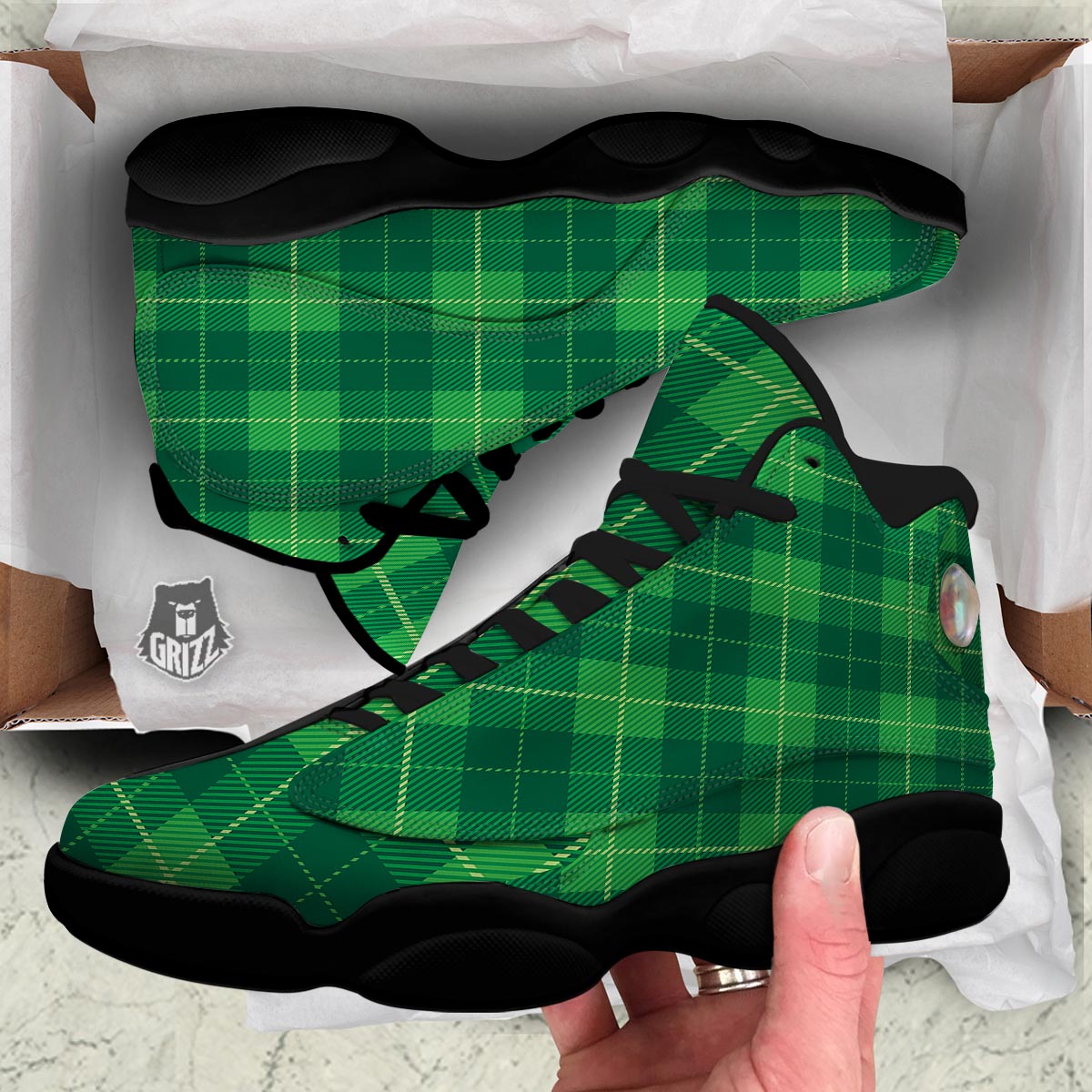 St. Patrick's Day Shamrock Tartan Print Pattern Black Basketball Shoes-grizzshop