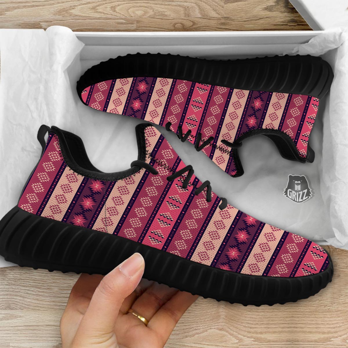 Stripe Southwestern Print Pattern Black Walking Shoes-grizzshop
