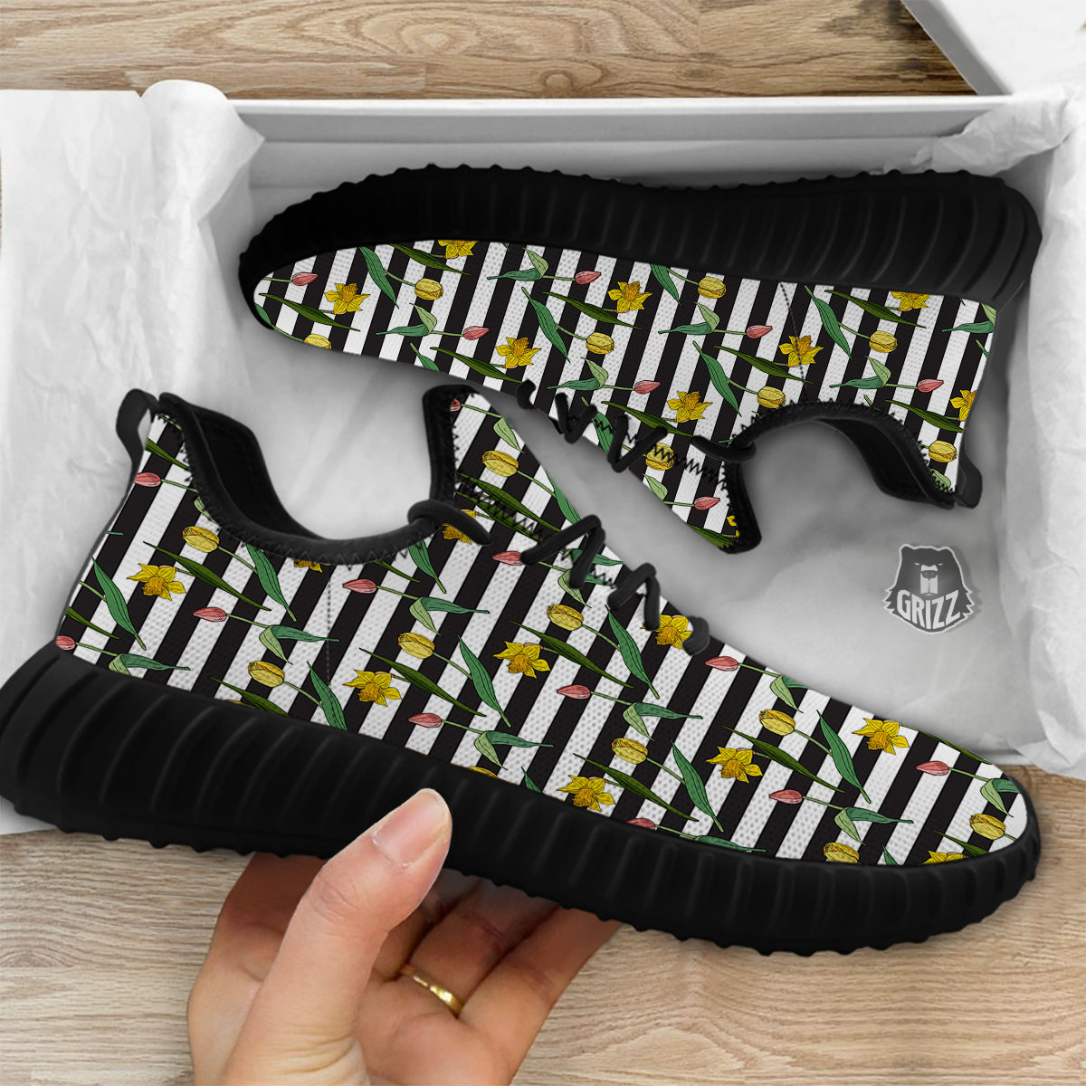 Striped Daffodil Yellow Print Pattern Black Walking Shoes-grizzshop