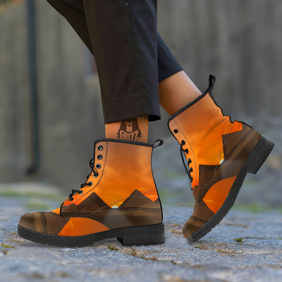 Sunset Pyramid Print Leather Boots-grizzshop