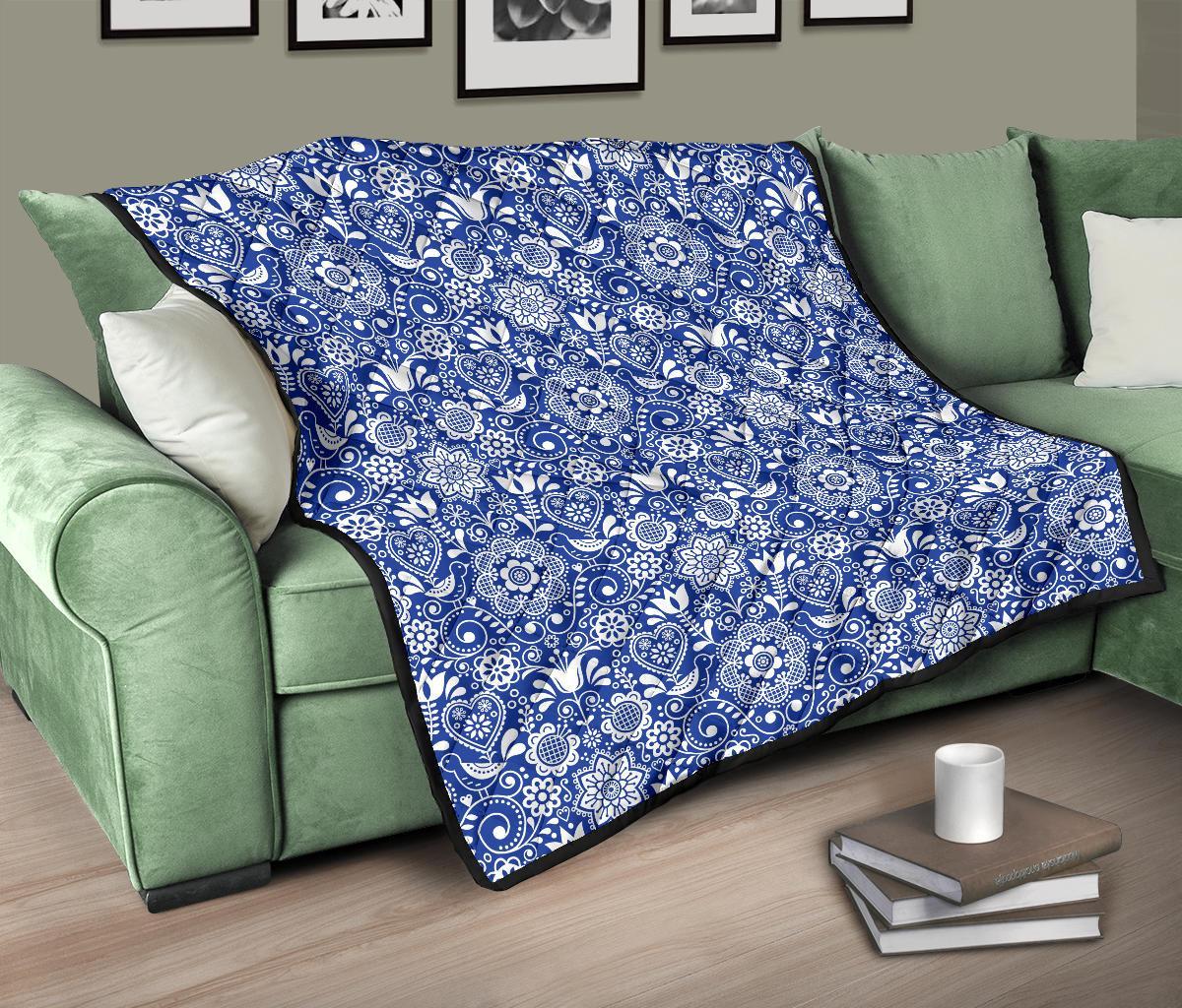 Swedish Floral Pattern Print Quilt-grizzshop