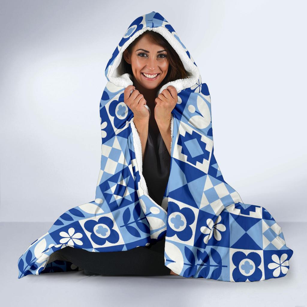 Swedish Pattern Print Hooded Blanket-grizzshop