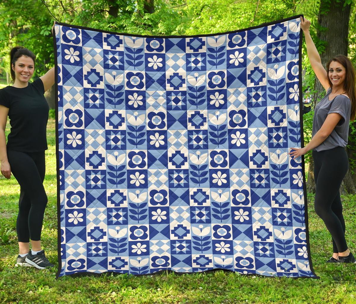 Swedish Pattern Print Quilt-grizzshop